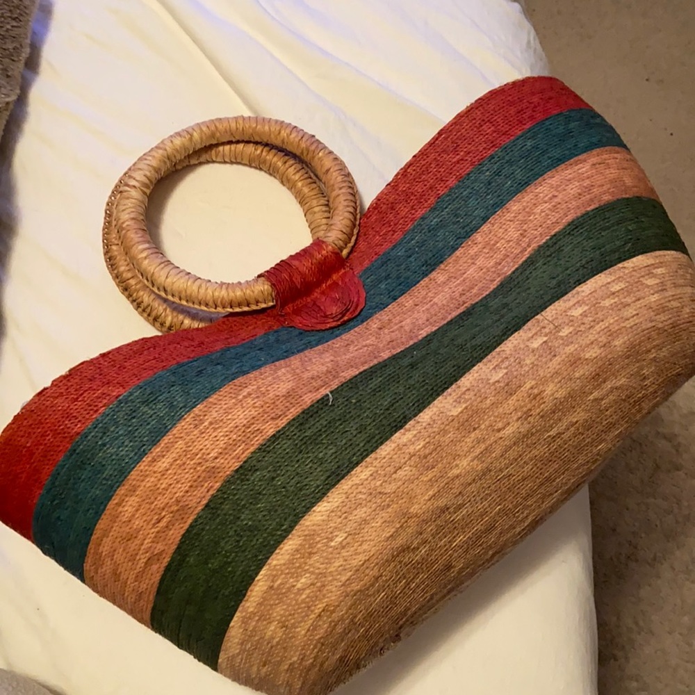 XL weaved island vacation tote bag